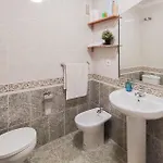 Cozy Apartment In Malaga With Wifi Málaga