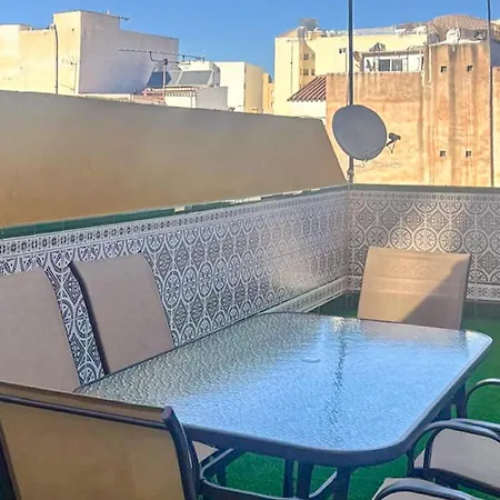 Apartment 3 Bedroom Stunning In